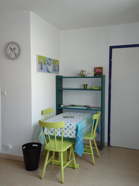 Studios A Golfe Juan Pokoj fotografie